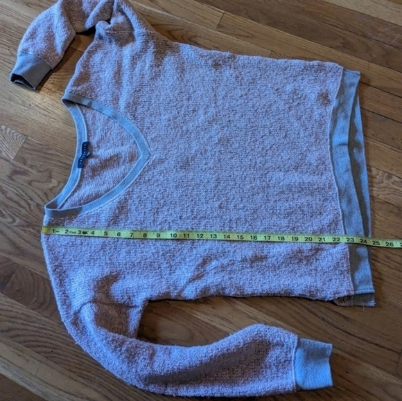 Sanctuary Small Pink-ish Cream & Gray Pullover V-Neck Sweater - Picture 10 of 11